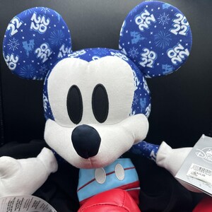 Ny Disney Parks Musse Pigg Plysch 14” Broderad Mellanstorlek bild 2