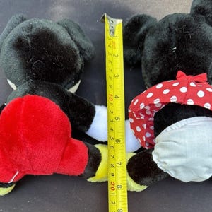 Vintage 1980-tals Musse Pigg och Mimmi Pigg plysch från Walt Disney Co. Fin! bild 4