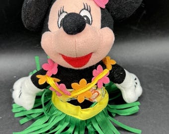 Vtg 1990’s Disney Store Bean Bag Plush - HULA MINNIE Mickey Mouse 9.5”