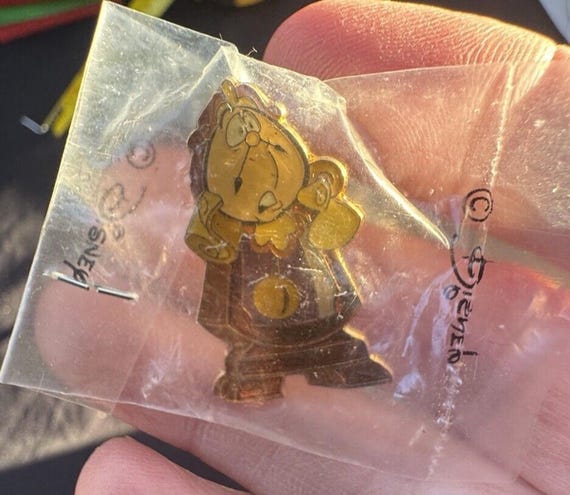 New 1990’s Disney Beauty and the Beast Pin Cogswo… - image 1