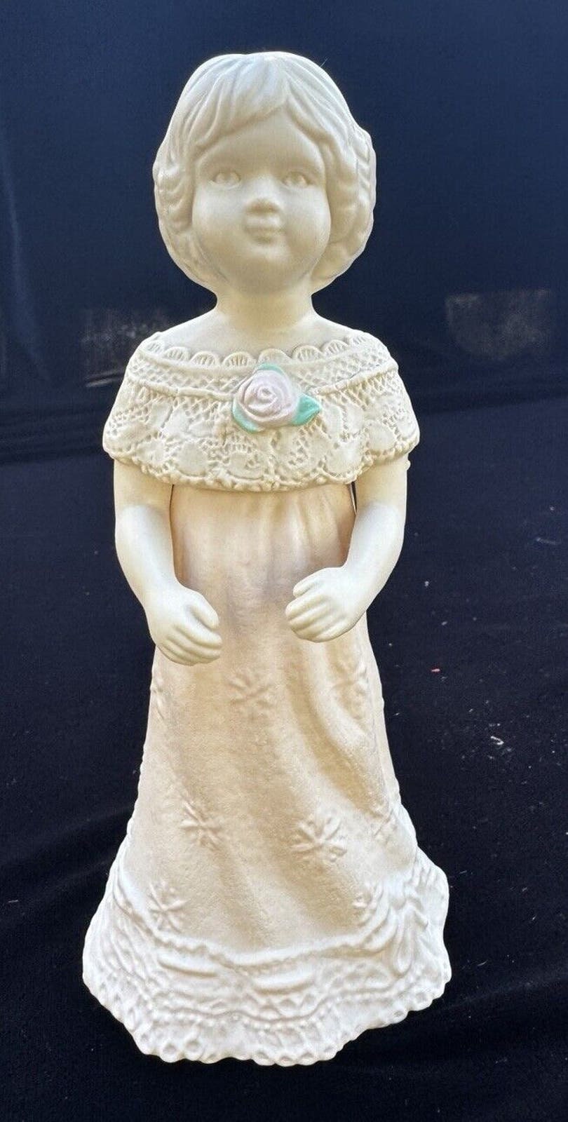 1970 Avon Sentimental Doll Adorable Abigail Sweet Honesty Cologne