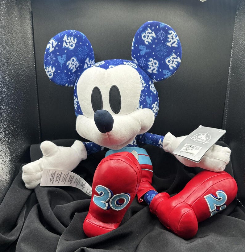 Ny Disney Parks Musse Pigg Plysch 14” Broderad Mellanstorlek bild 1