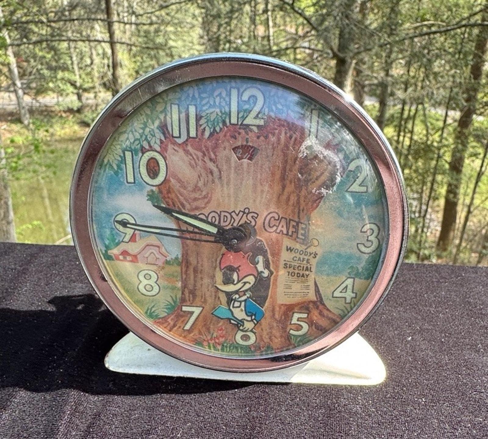 Woody Woodpecker: Woody's Cafe Animated Vintage Alarm Clock