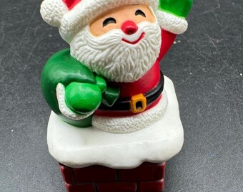 1984 Hallmark Merry Miniature SANTA Atop Chimney Christmas Trinket Box Gold Sticker Attached -S1N