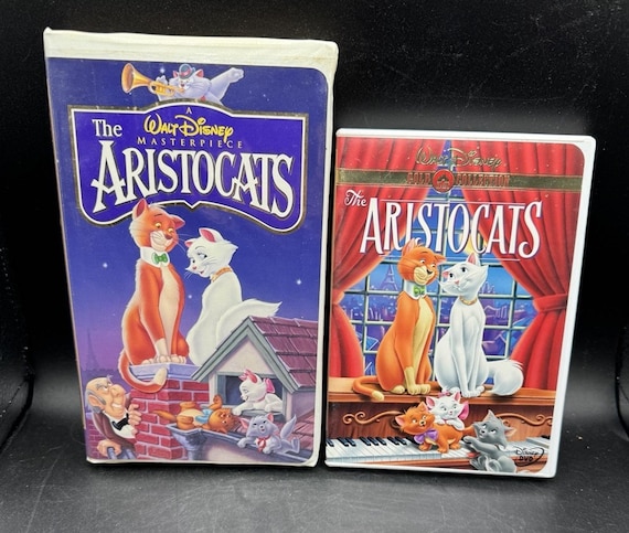Walt Disney Store the Aristocats VHS & DVD Masterpiece Collection