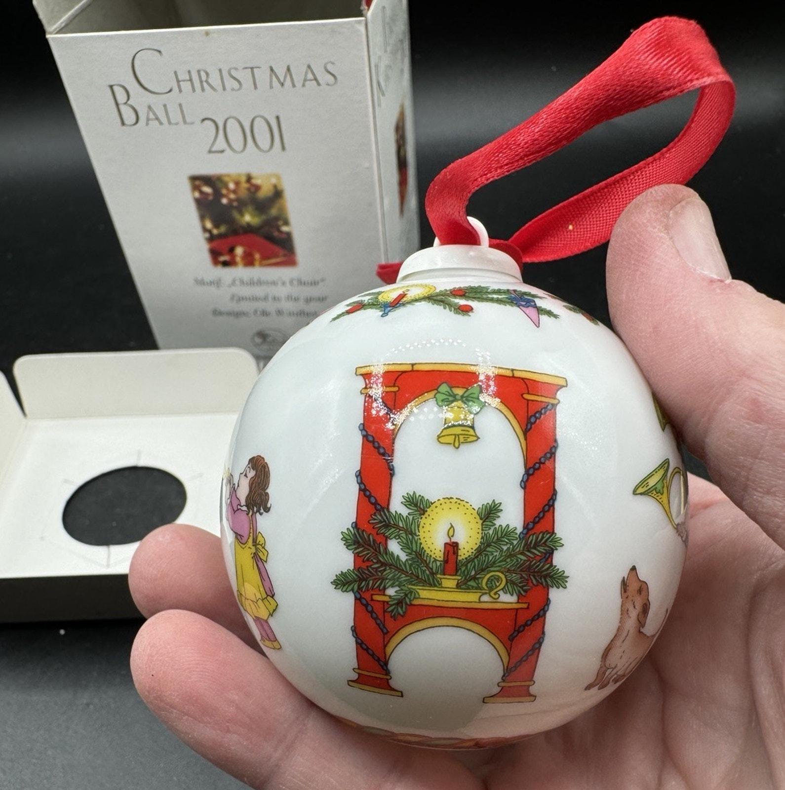 ドイツ・フッチエンロイター　クリスマスイヤーオーナメント　5個 2001 フッチェンロイター ヴァイナハツ クーゲル磁器クリスマス