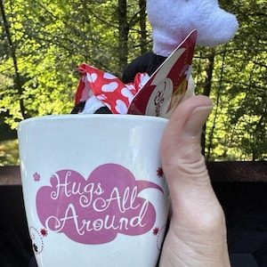 Disney Minnie Mouse Love Hearts Ceramic Coffee Mug & Plush Doll New! -C9 image 3