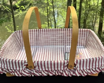 Cestino per torta Longaberger Sweetheart Gourmet Gathering del 1998, rosso, con rivestimento protettivo.