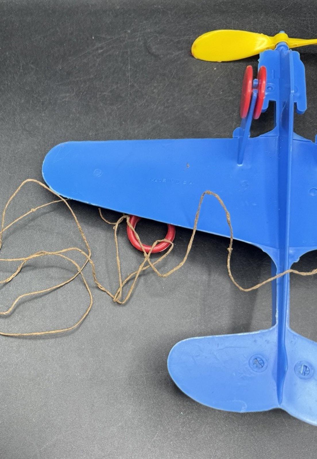 Rare Vintage 1940s Thunderbird Tiger P40 Wind up Plastic Toy Plane