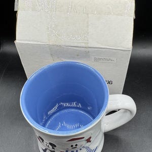 New 1990’s Disney Store Mickey Mouse Snowman Snowflakes Coffee 12 oz Cup Mug NIB image 10