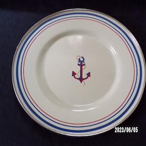 American Picnic 7- 9&quot; Enamelware Plates