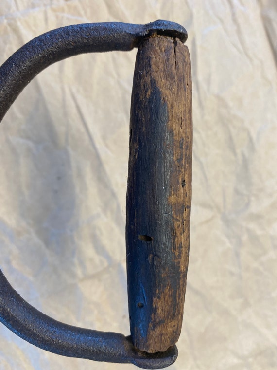 Vintage Hay Bale Hook, Grapple, Forged Iron Hook, Wooden Handle, Farm Tool,  Vintage Decor, Cabin Decor, Outdoor Decor, She Shed Decor -  Canada