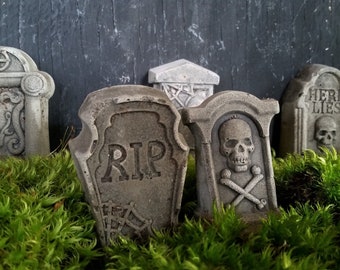 Cemetery headstone tombstone cement potted plant garden decorations halloween
