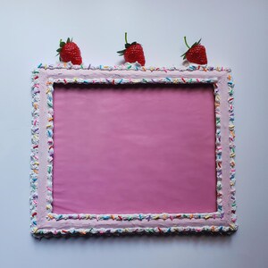 Fake cake frosting icing picture frame pop art cute kawaii dessert decor