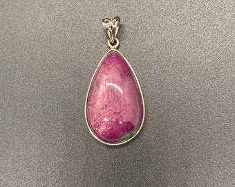 High quality ruby zoisite .925 sterling silver pendant