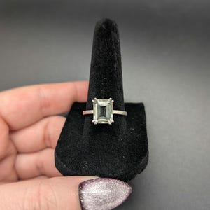 High quality green amethyst .925 sterling silver sized ring- size 8.5