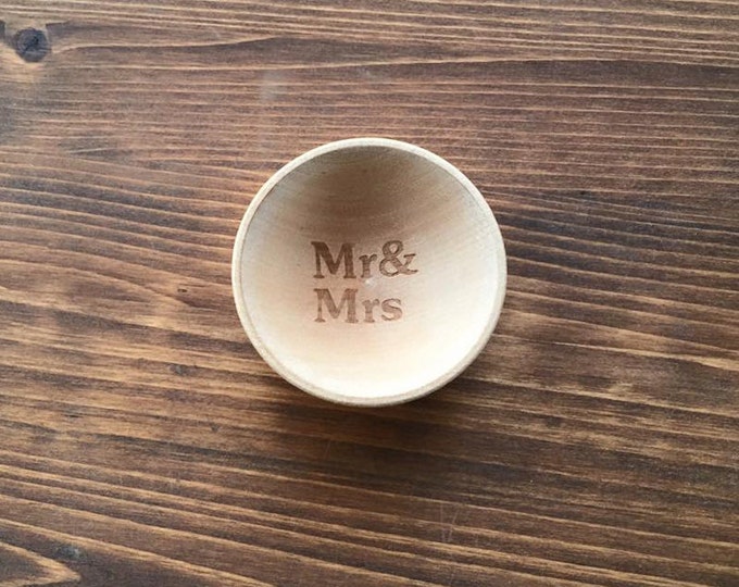 Mr & MRS Wedding Anniversary Wood Ring Bowl Dish Engraved