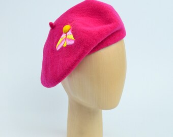 embroidered beret "Fluffy Rosy"