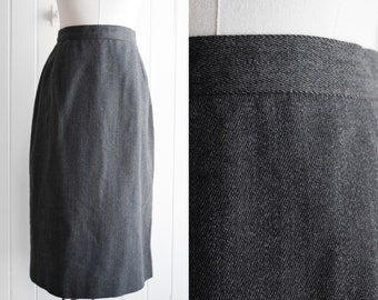 liz claiborne wool pencil skirt | 26w