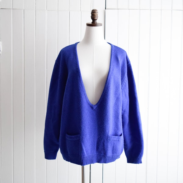 indigo deep-v wool pullover