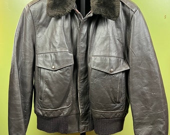 Vtg 60's Oakton Leather Bomber Jacket Sz 44R Brown EMAR Pull