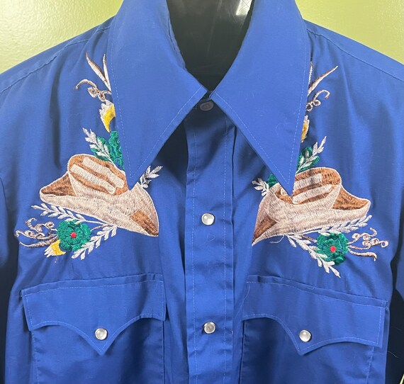 Vtg 70's Western Shirt by Cow Hand sz Sm Blue Emb… - image 4