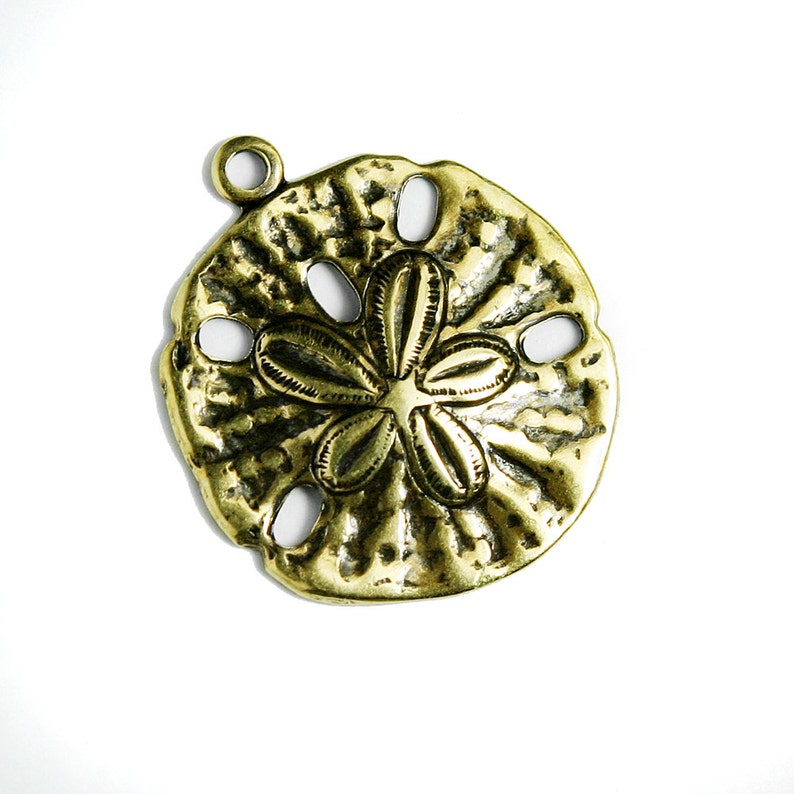 15mm Made in USA #TB136G 22 Antique Gold Plated Sand Dollar Charms