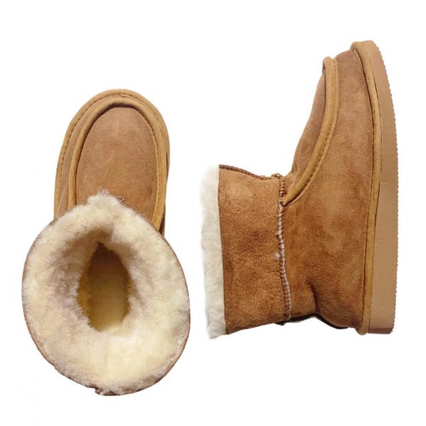 Sheepskin Slippers | Men's and Women's | Spring/Summer/Autumn/Winter Indoor and Outdoor - French and European Leader FRANCE