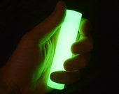 INDESTRUCTIBLE + 100% REUSABLE Glowstick, Super Bright And Completely Safe,Glow In The Dark Dive Marker Cyalume Replacement!