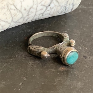 Vintage Silver Berber Bird Ring with Turquoise