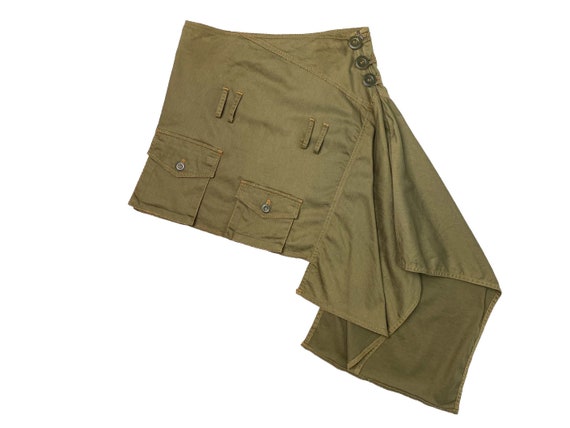 Asymmetrical skirt, asymmetrical cargo skirt, gree