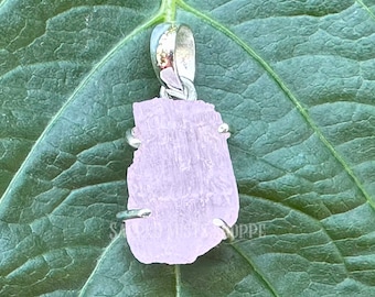 Pink Kunzite Natural Raw AA+ Crystal Nugget Pendant Hand Set in Sterling Silver for Serenity, Divine Love, Joy, Empathy, Emotional Healing