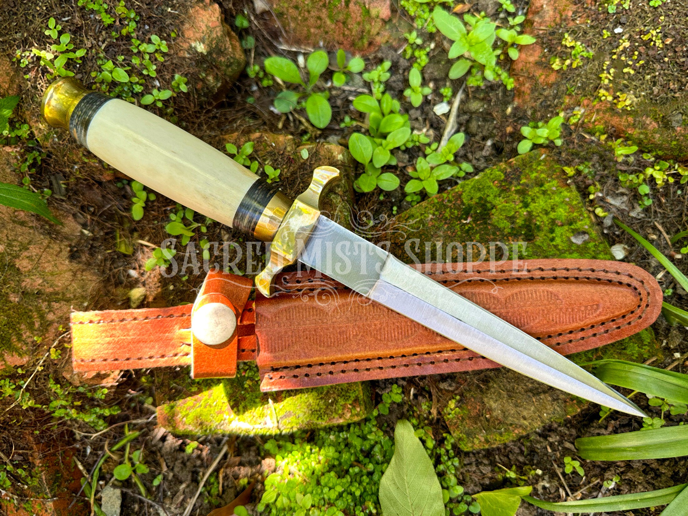 Carved3Bone Knife - Bone At-ame - Flint Knacping3Carved3Knife - Deer7bone knife - At-ame - shops Alter knife - Wand