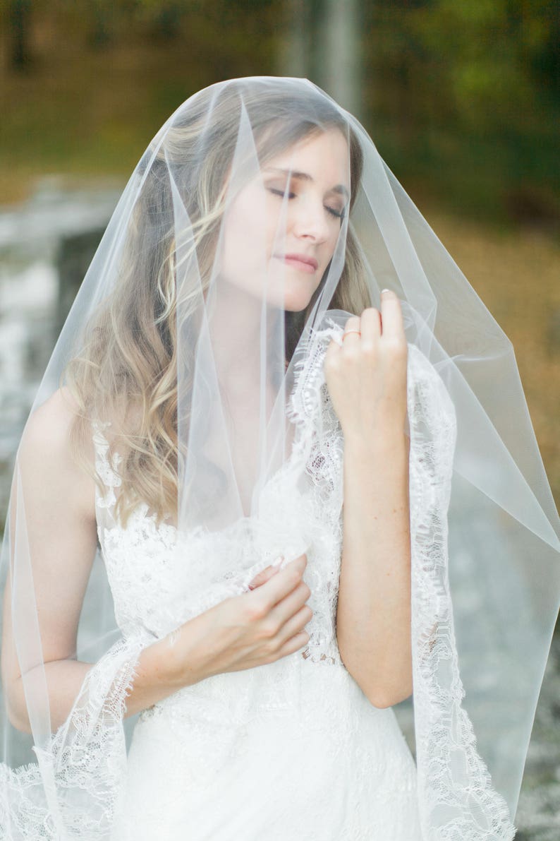 Chantilly Lace Veil Bridal Veil Wedding Veil Drop Veil Etsy