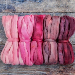 5oz BFL Hand Dyed Fiber - Soft Lustrous Wool Top Roving Pre-Drafted for Hand or Wheel Spinning, Felting, Blending, Weaving, textiles. Pinks