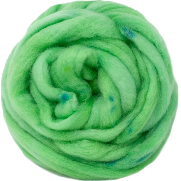 BFL HAND DYED Wool Roving 1oz / 4oz: Nile Green, Soft Combed Top, Pre-Drafted for Hand Spinning. Artisanal Craft Fiber, Felting, Weaving