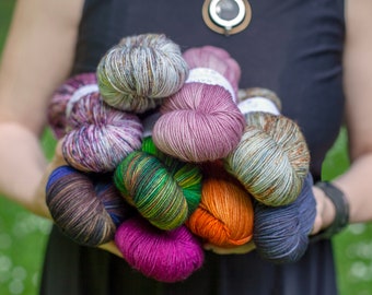 Hand Dyed Superwash Merino Wool Yarn. Soft Strong Speckled Fingering Weight Sock Yarn with Nylon. 8-ply for Knitting and Crochet. Galilea
