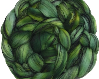 MERINO WOOL ROVING Blend with Tencel - Hand Dyed, Superfine Combed Top for Spinning and Felting. Super soft and beautiful. Hunter Green