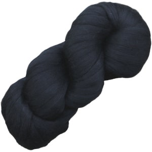 Merino Pencil Roving - Pre-drafted easy spinning, textured weaving, wall hangings and felt painting. Luxuriously soft 100% wool, Black