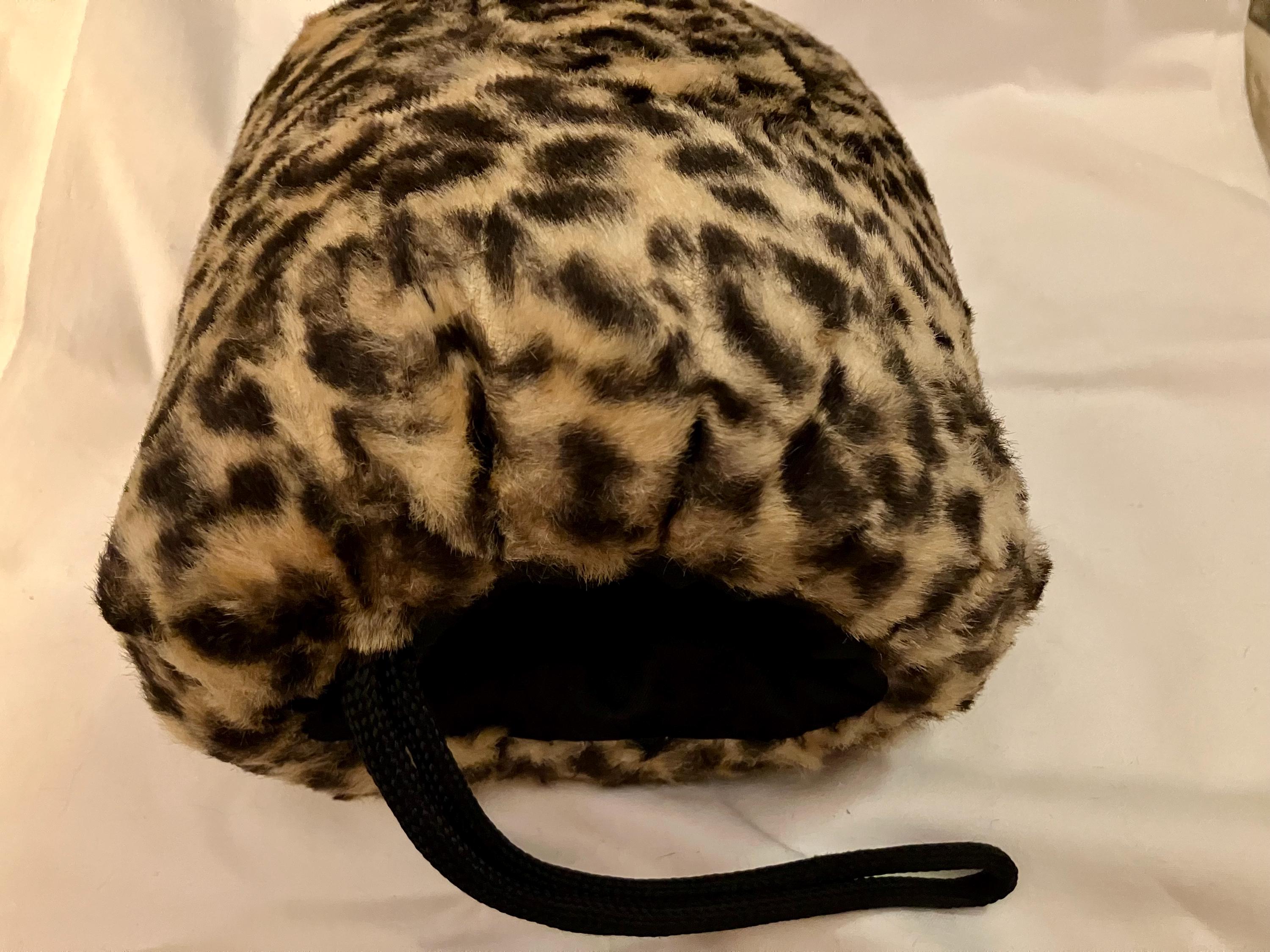 Vintage Leopard Print Faux Fur Muff