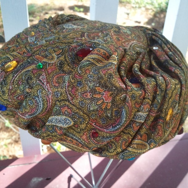 Vintage Womans Hat w/ Hatbox, Jean Arlett, Paisley Print w/ Colorful Glass Studding