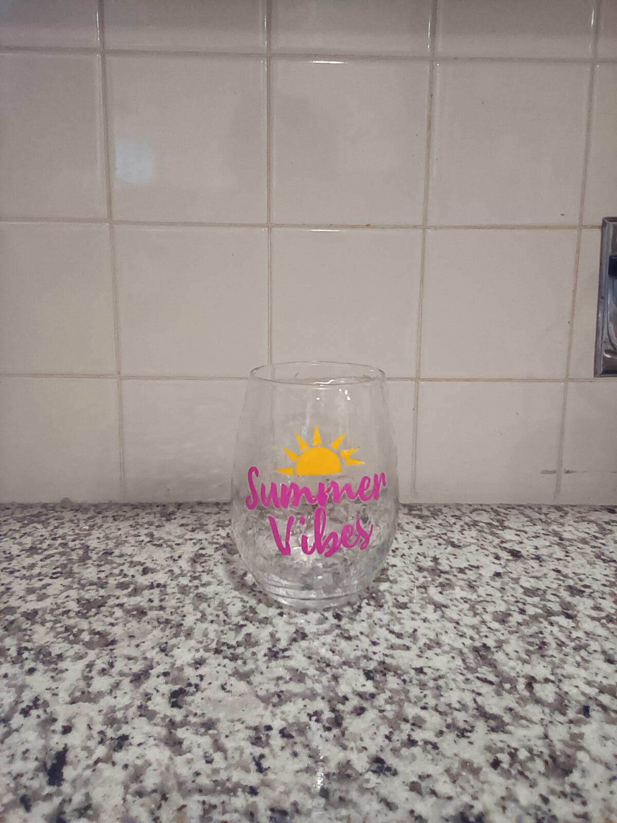 Summer vibes wine tumbler - Thumbnail 2