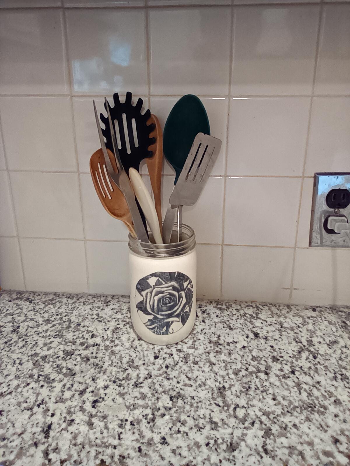 Flower Utensil holder 42 ounce jar