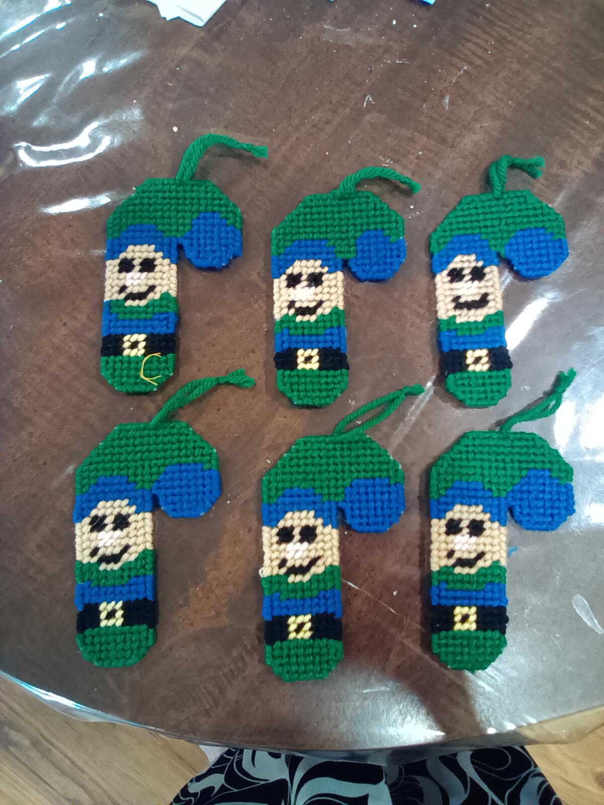 Elf plastic canvas ornaments - Image 1