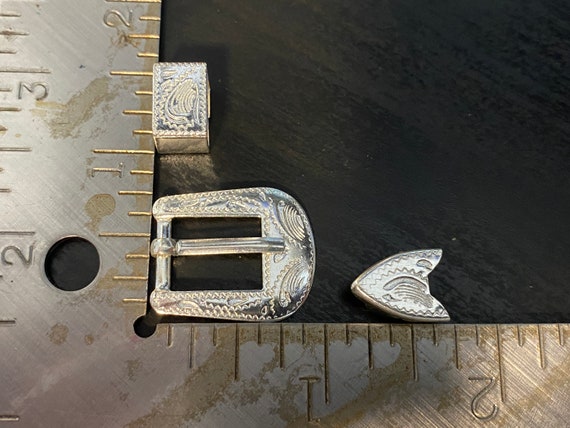 Silver Engraved Hat Band Buckle Set - 3/8