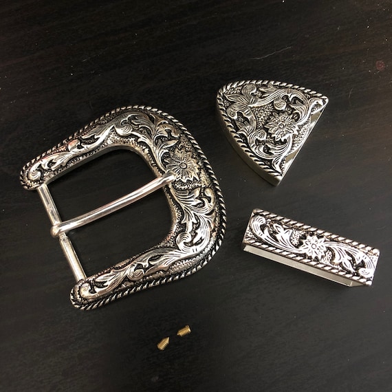 1 1//2/" Hand Engraved Silver /& Gold Buckle Set w// Longhorn Antique finish Stars