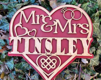 Mr & Mrs for Sweetheart Table Personalized Name Sign / Valentines Day Gift / Wood Heart Decoration / Wedding Head Table / Engraved Wood