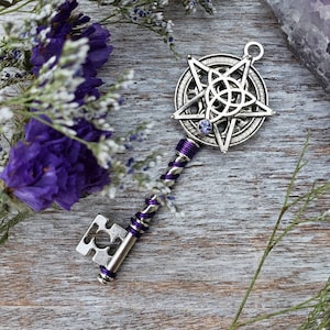 Pentacle Key Pendant / Wiccan Jewelry / Pagan Jewelry Violet