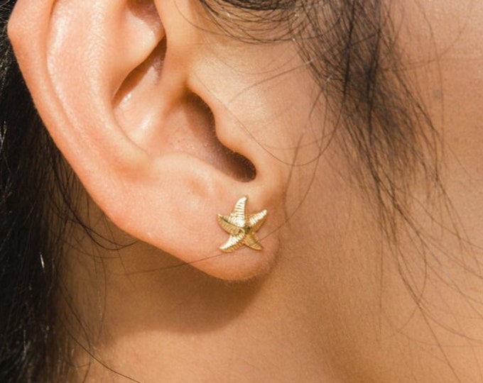 Starfish Earrings, Gold Stud Earrings, Waterproof Beach Jewelry, Summer Gift for Her, Ocean Jewelry, Tiny Starfish Studs, 14k Gold Filled