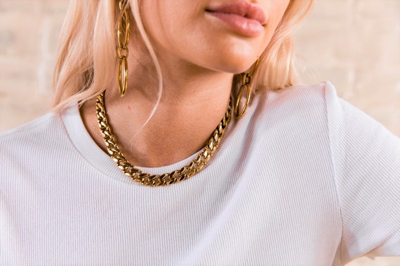 Chunky gold deals chain necklace womens